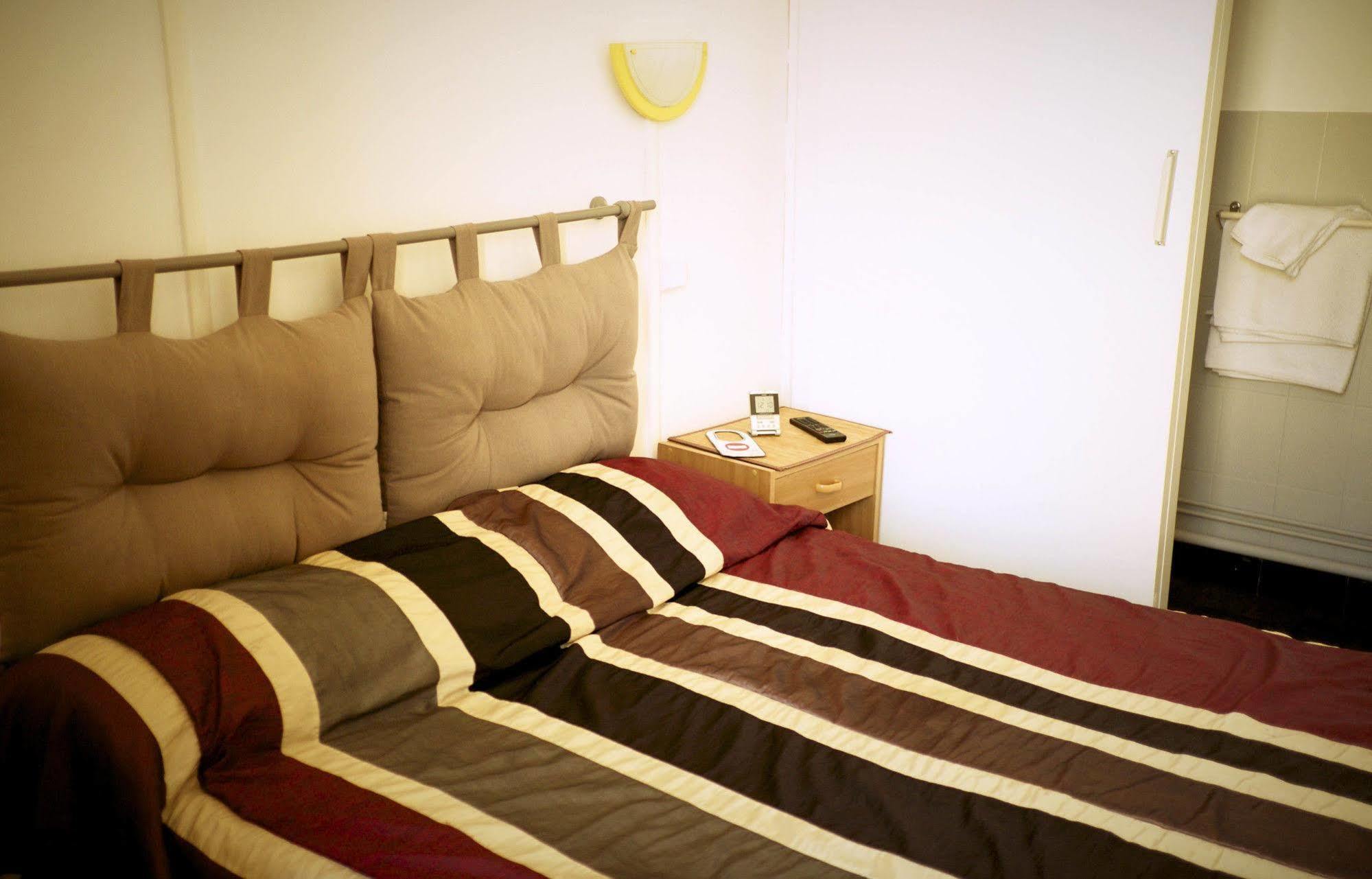 Hotel Le Centre Le Boulou Eksteriør bilde