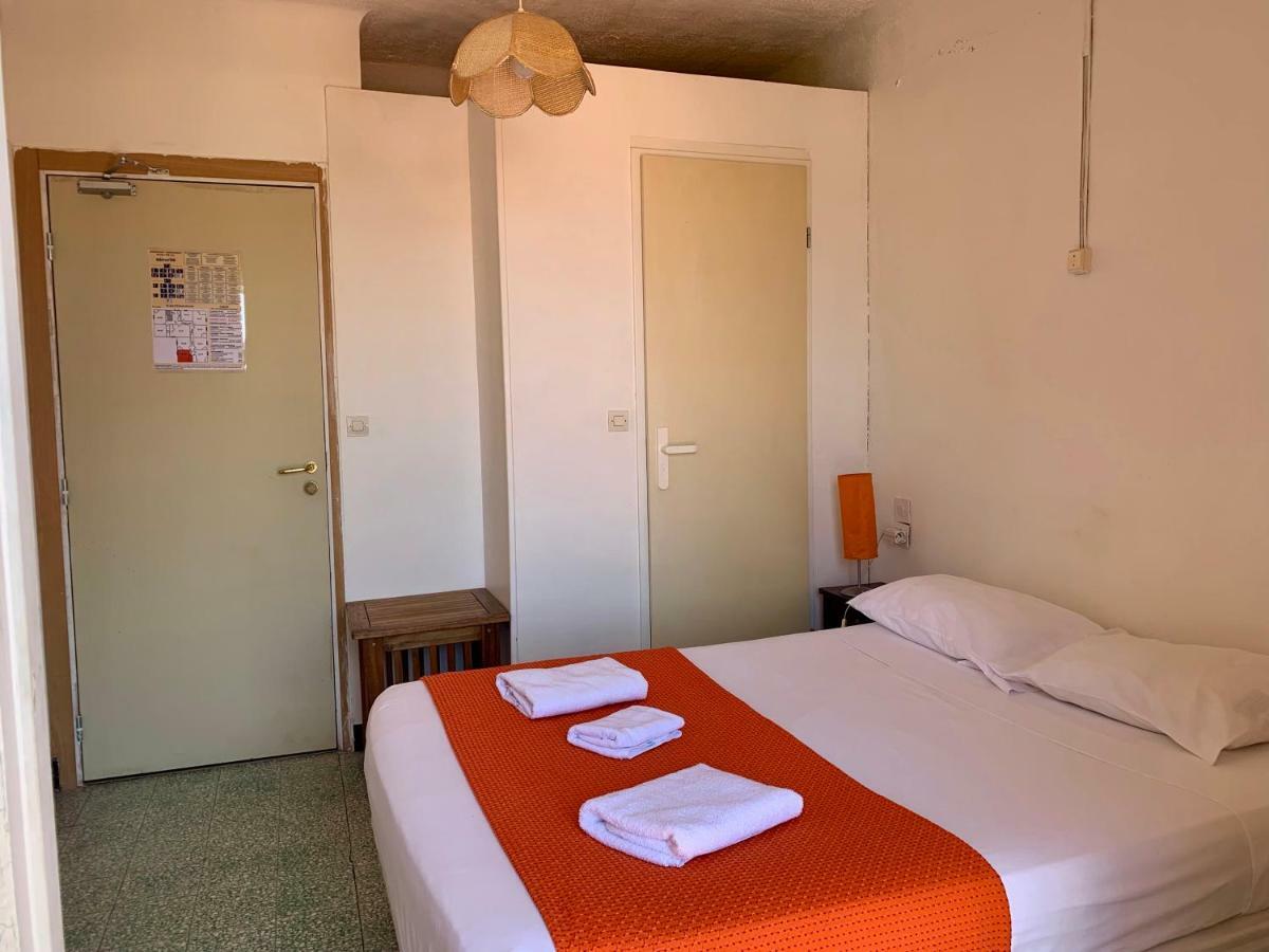 Hotel Le Centre Le Boulou Eksteriør bilde